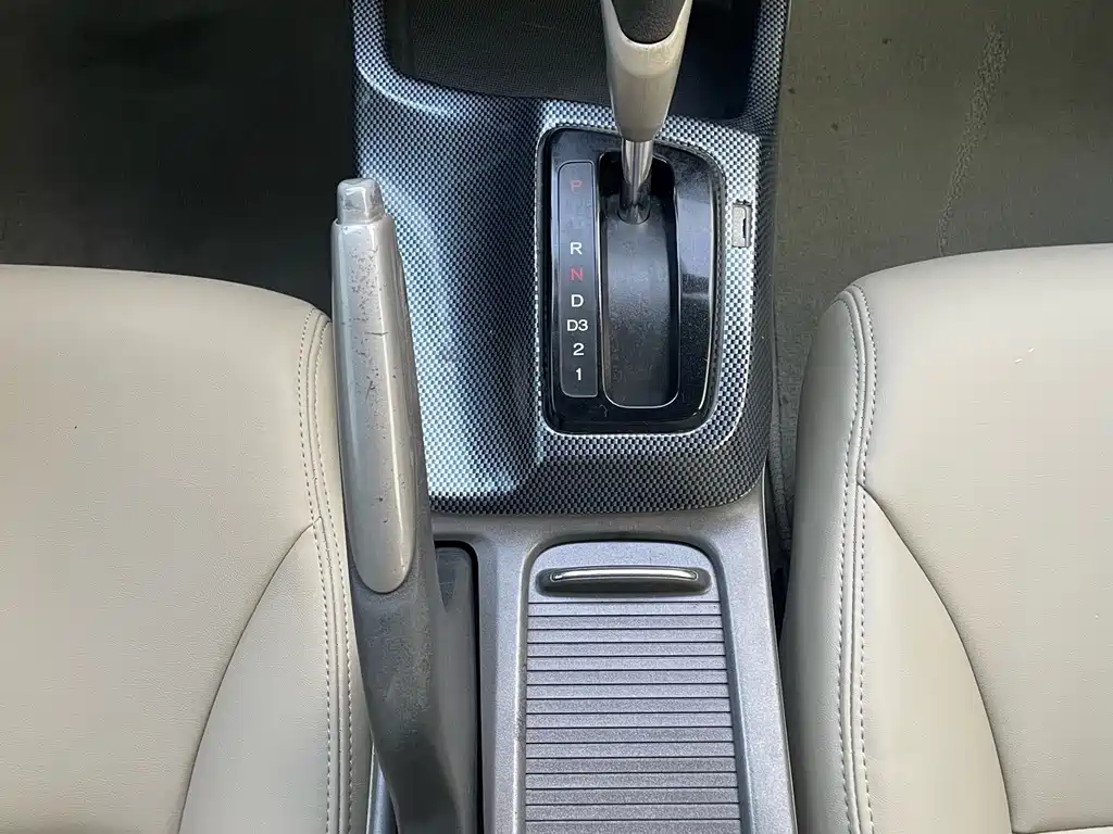 Honda Civic — миниатюра 9