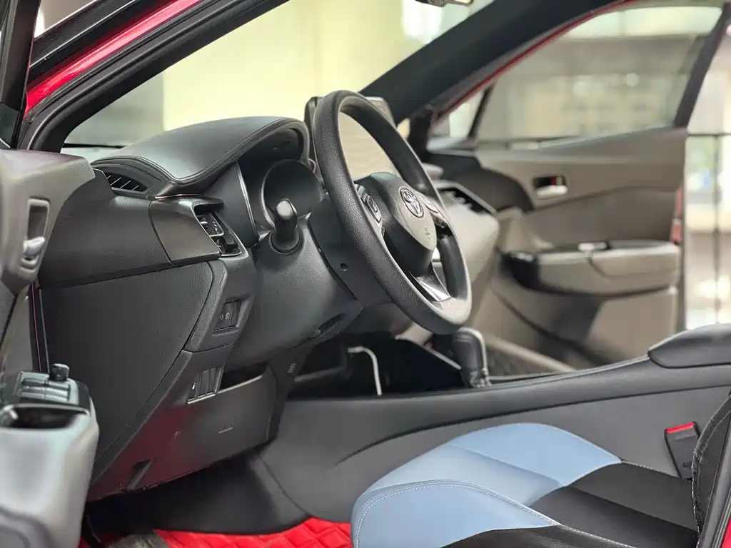 Toyota IZOA — миниатюра 7