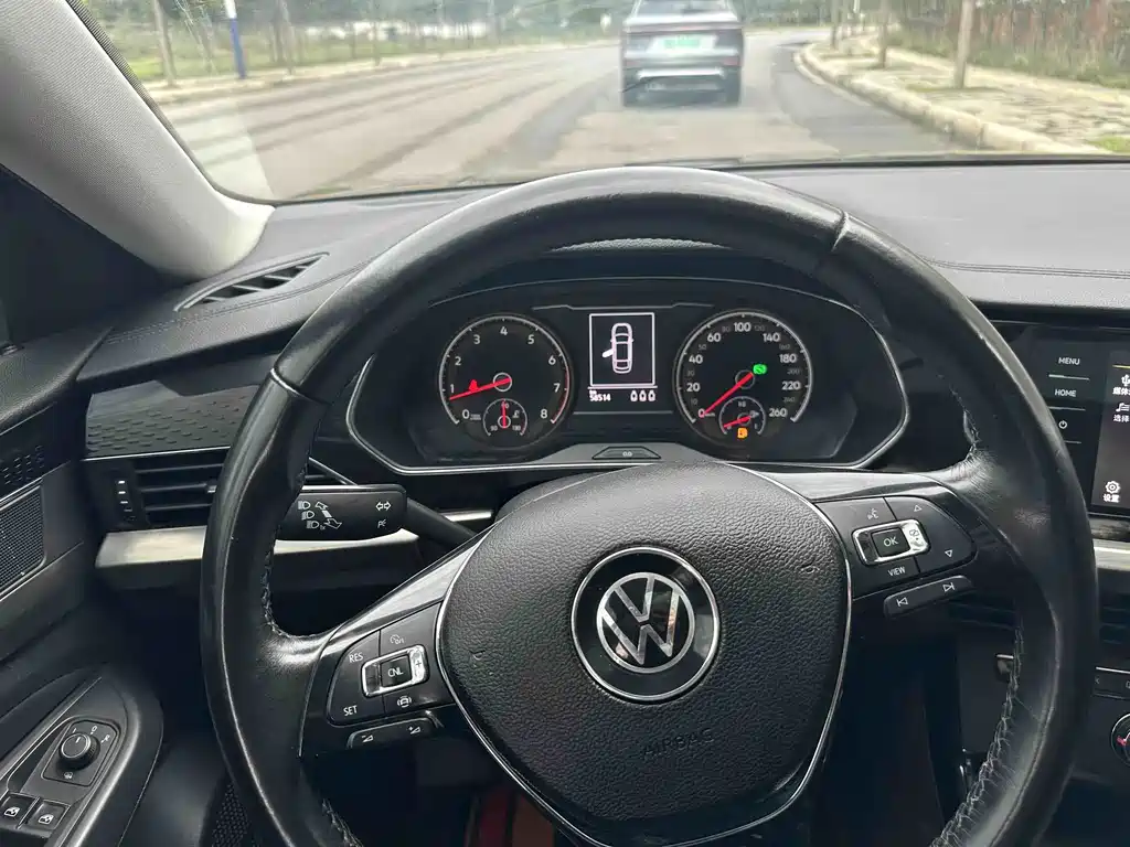 Volkswagen Passat — миниатюра 8