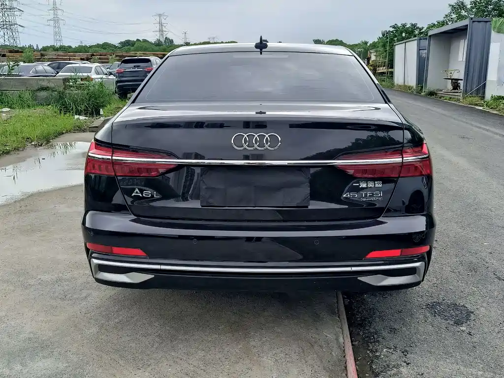Audi A6L — миниатюра 8
