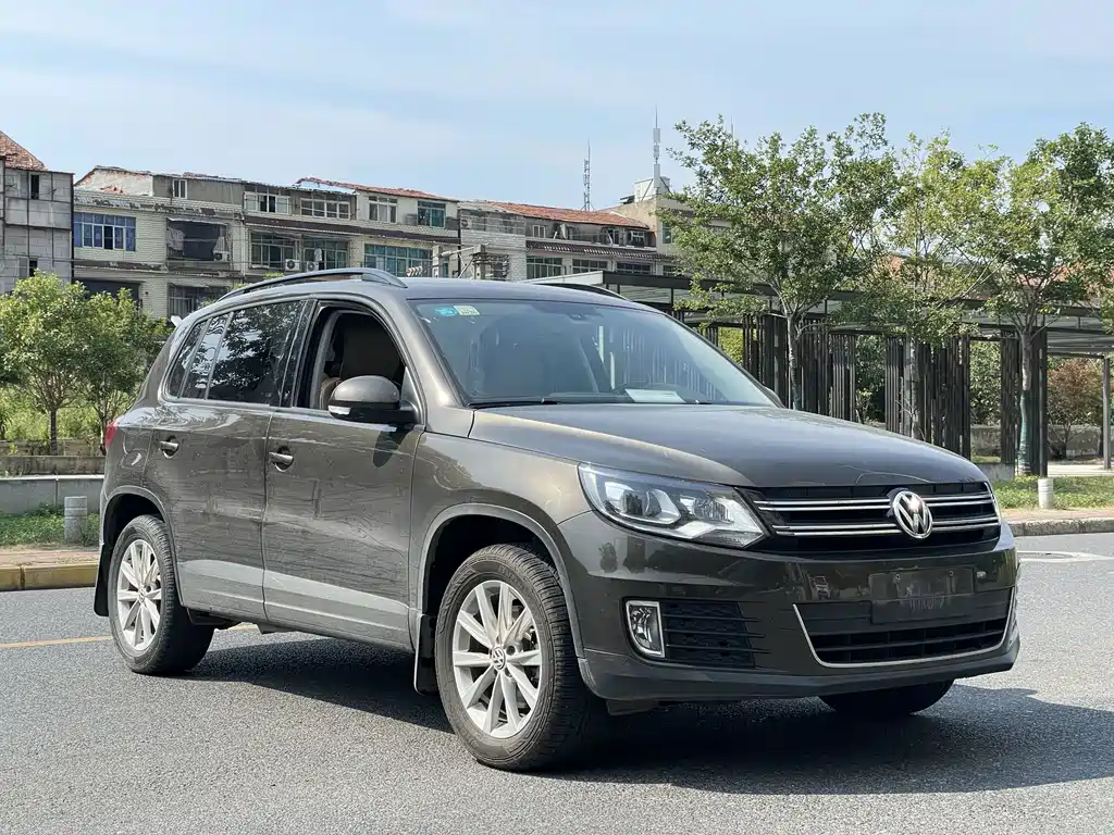 Volkswagen Tiguan — миниатюра 3