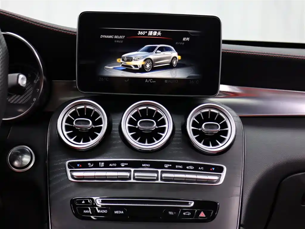 MERCEDES-BENZ GLC AMG