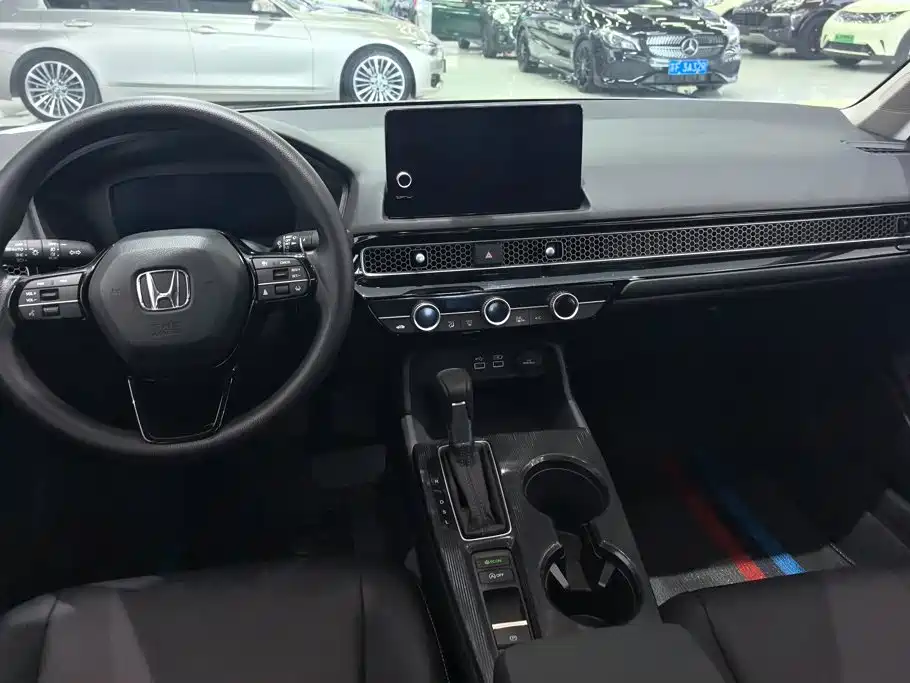 Honda Civic — миниатюра 12