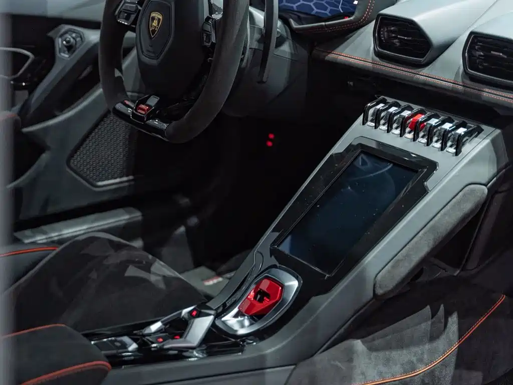 LAMBORGHINI HURACÁN