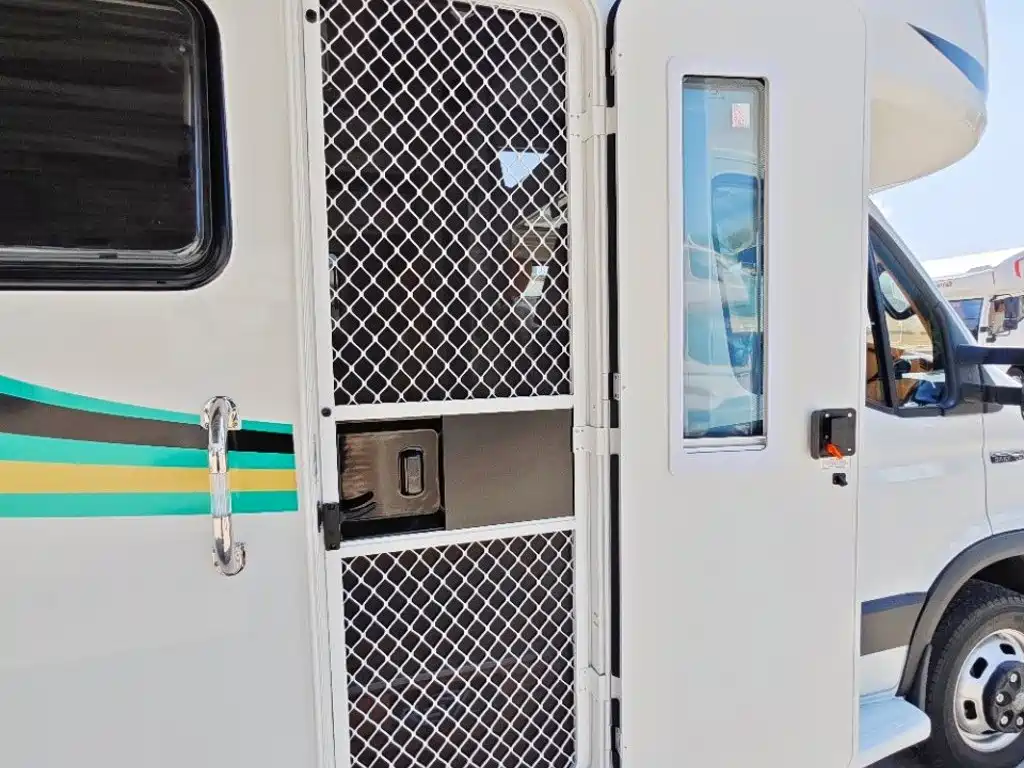 IVECO Ousheng — миниатюра 8