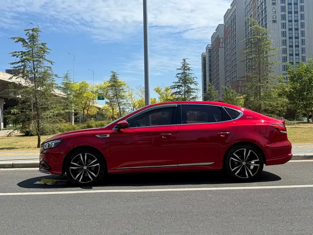 MG MG6 — миниатюра 3