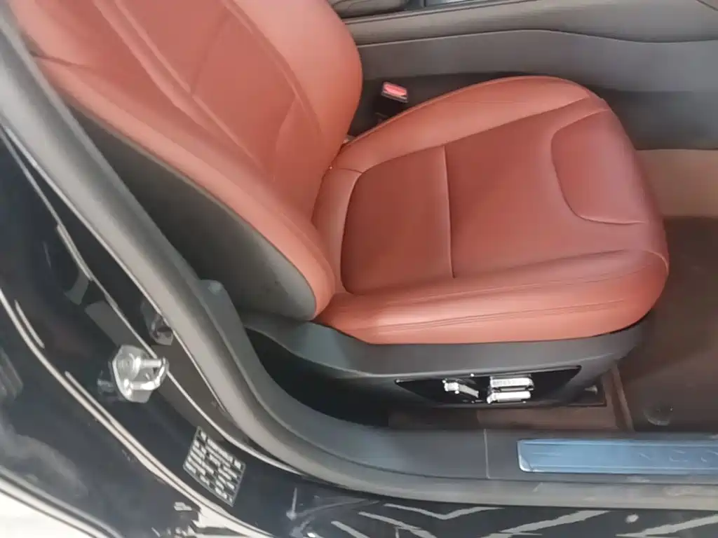Lincoln Z — миниатюра 25