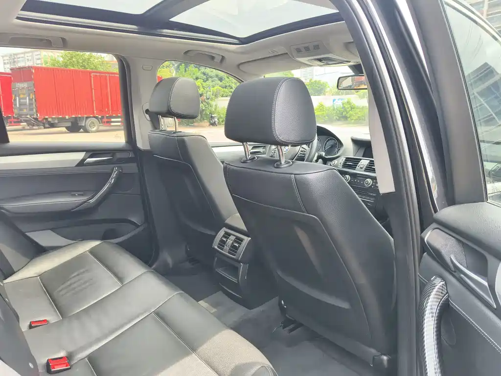 BMW X3 (Import) — миниатюра 11