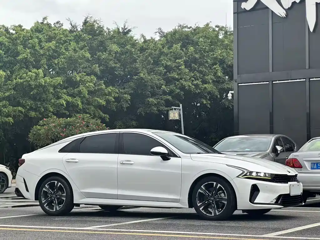Kia K5 2020 380T GT-Line Luxury