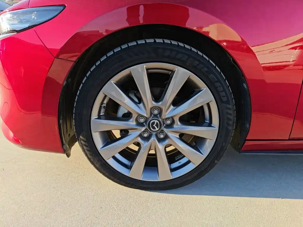 Mazda 3 Axela — миниатюра 23