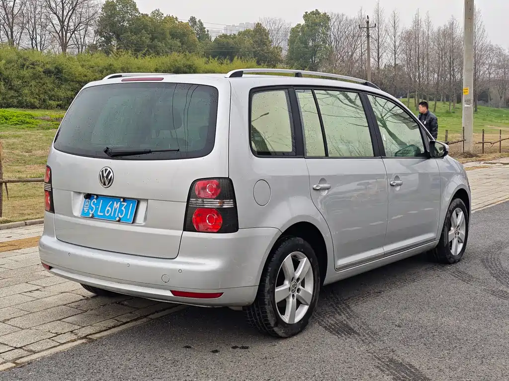 Volkswagen Touran 1.4T DSG Comfort Edition 5 seats, фото 7