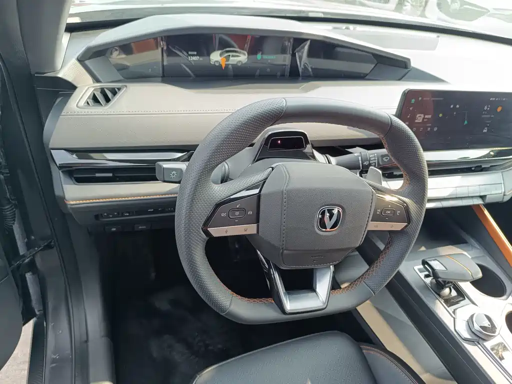 Changan UNI-V 2022 1.5T