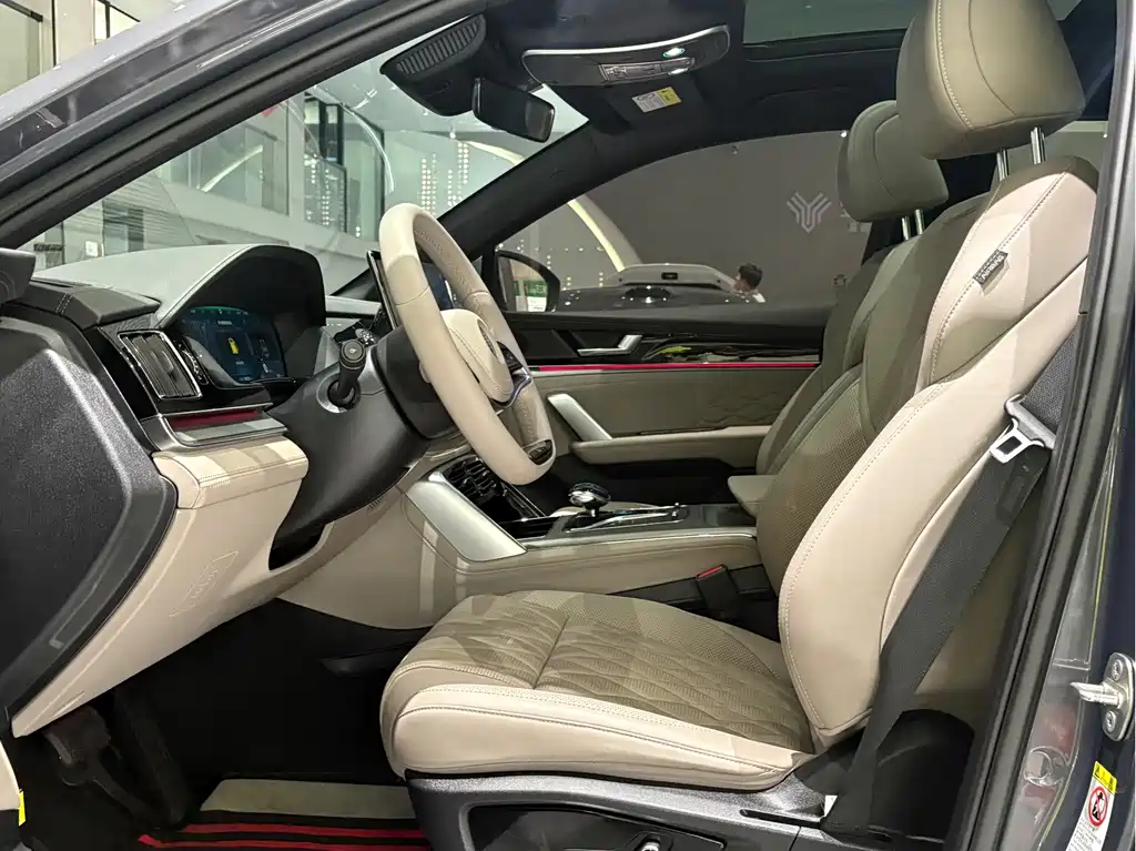 BYD Tang New Energy — миниатюра 4