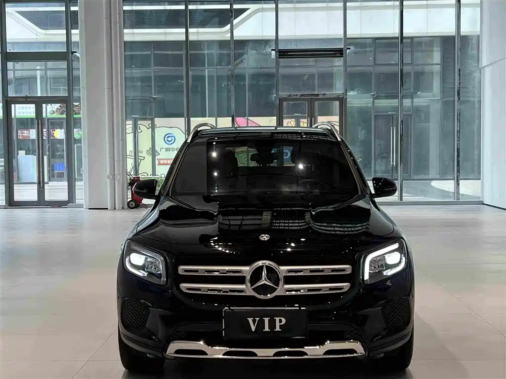 Mercedes-Benz GLB — миниатюра 2