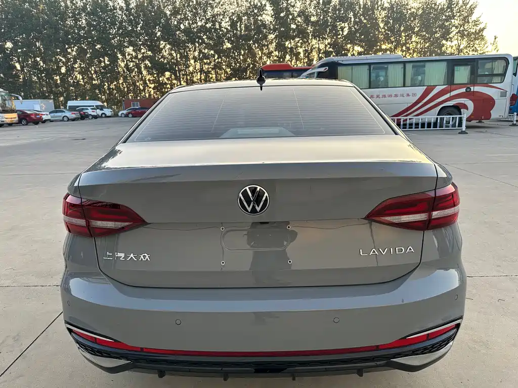 Volkswagen Lavida — миниатюра 14
