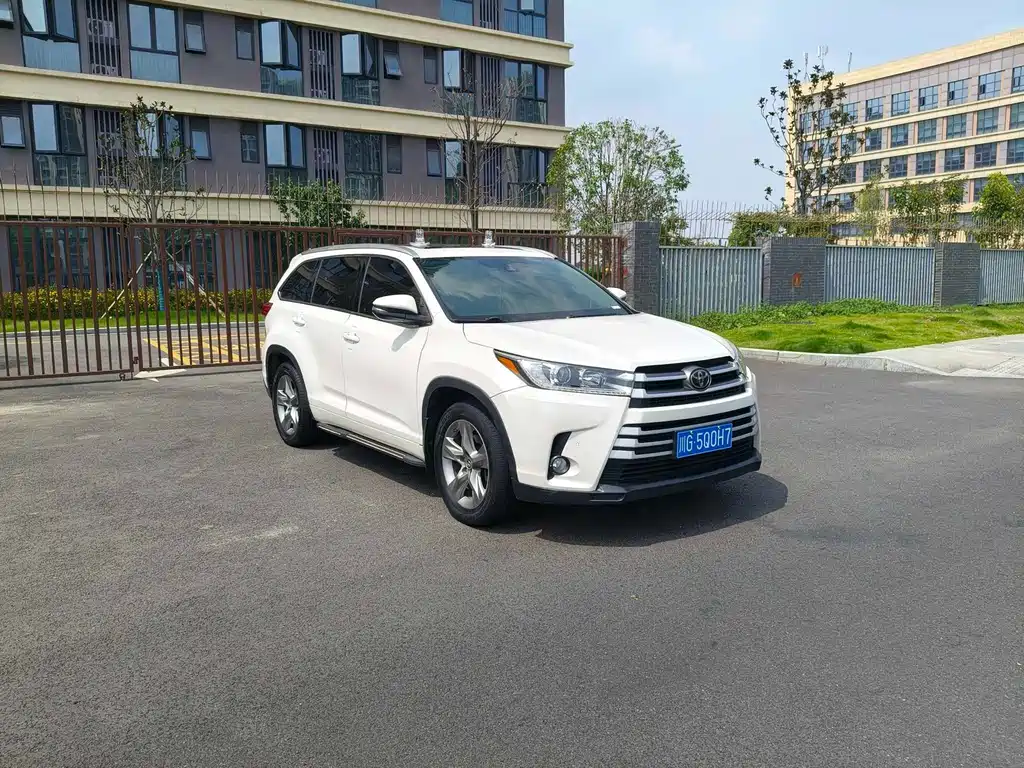 Toyota Highlander — миниатюра 3
