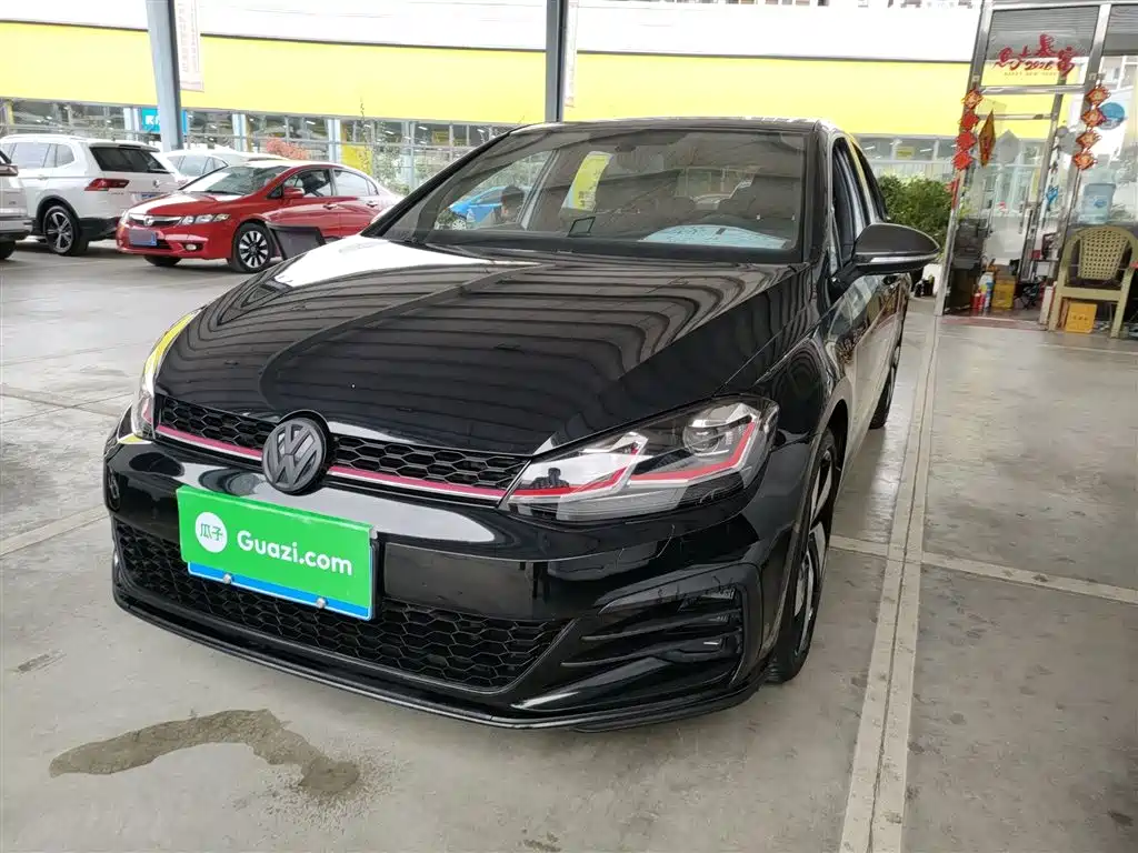 Volkswagen Golf 2020