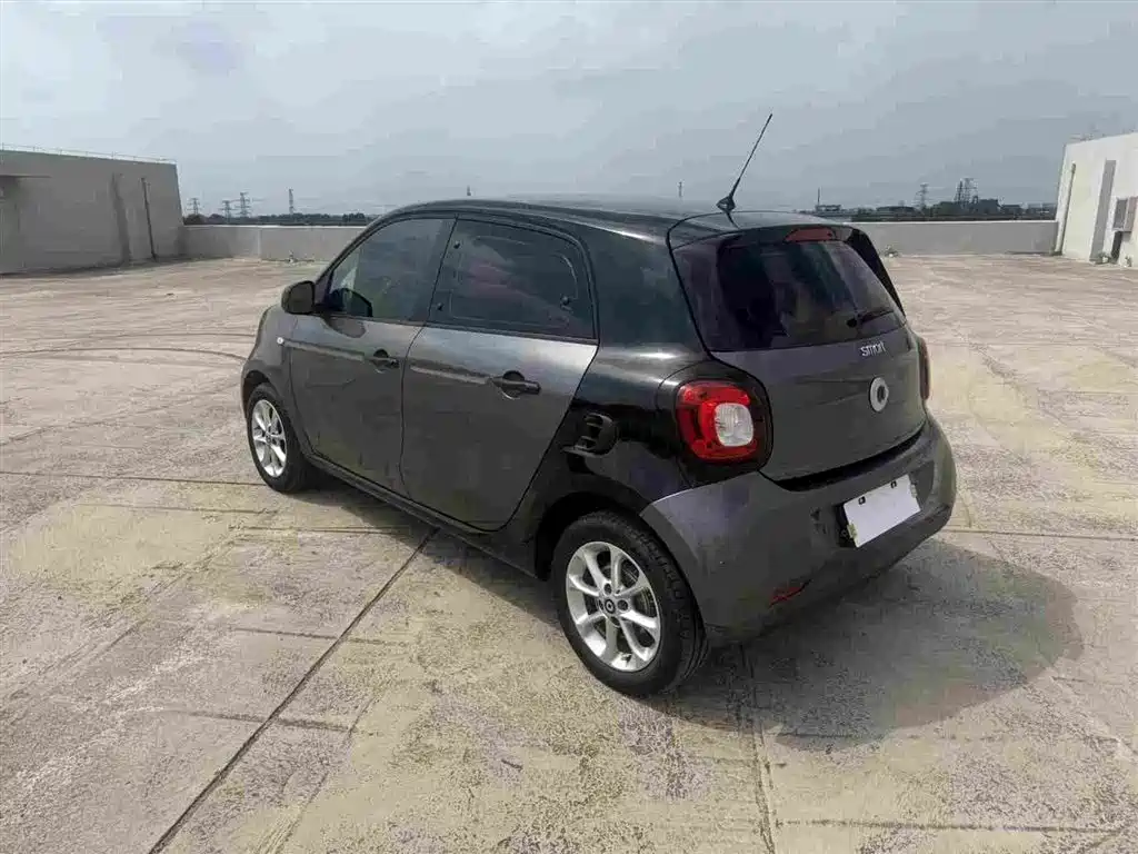 smart Smart Forfour — миниатюра 9