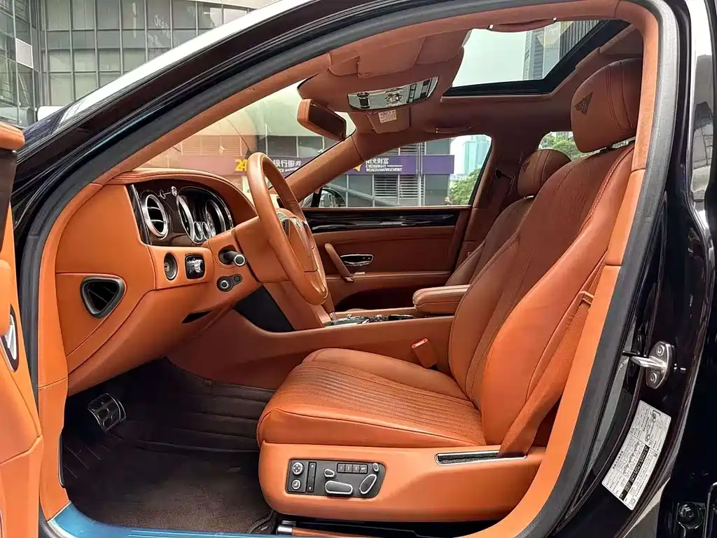 Bentley Flying Spur 2017 4.0T V8 Standard
