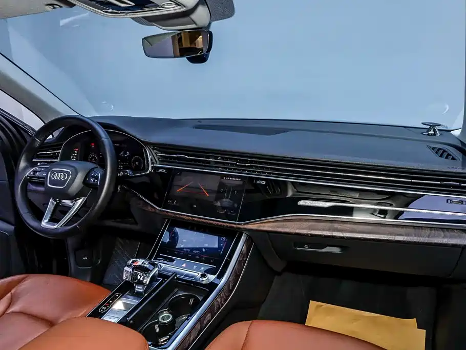 Audi Q7 — миниатюра 28