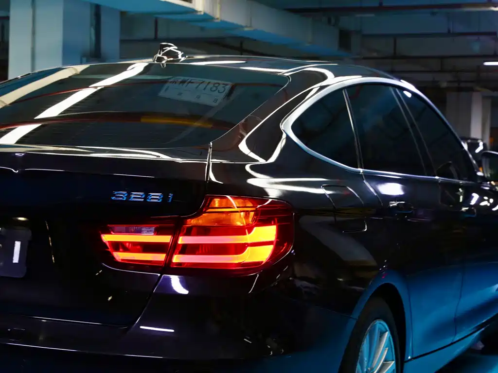 BMW 3 Series GT 328i xDrive Design Package Type, фото 5
