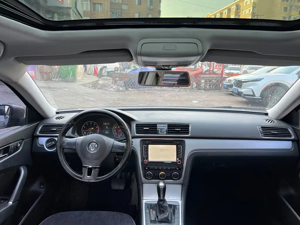 Volkswagen Passat — миниатюра 7