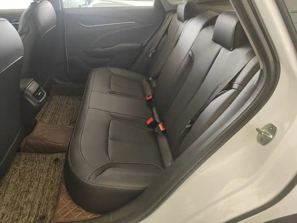 Buick Excelle — миниатюра 17