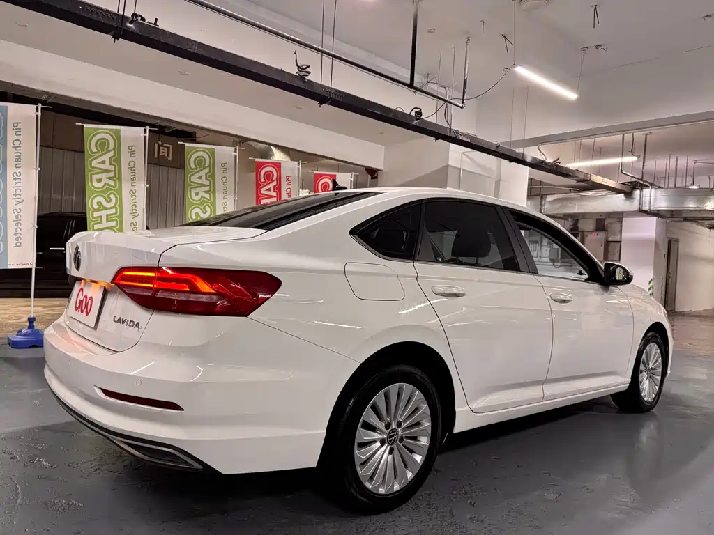Volkswagen Lavida 2021 1.5L AT Comfort