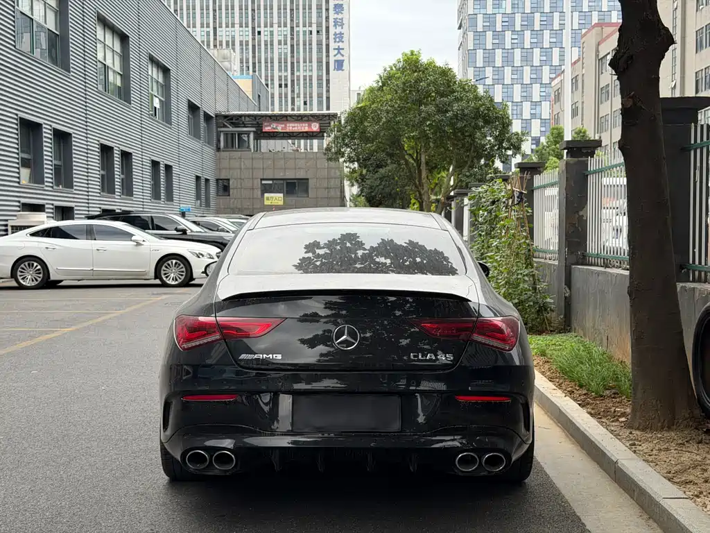 Mercedes-Benz CLA AMG — миниатюра 5