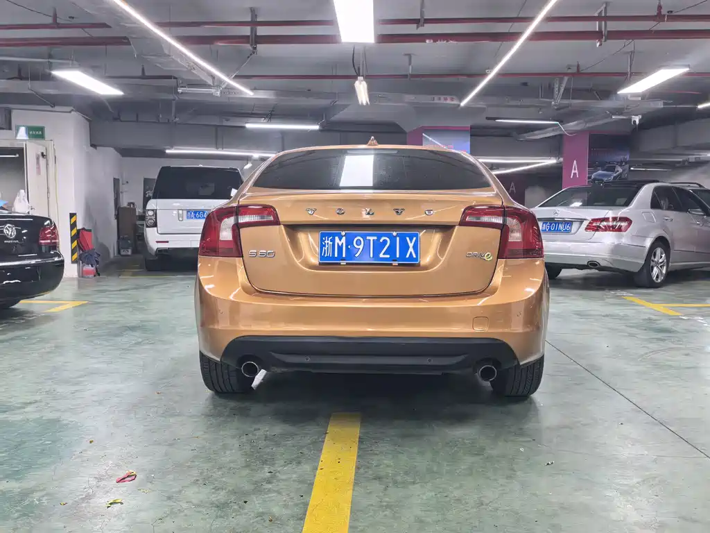 Volvo S60 (Import) — миниатюра 4