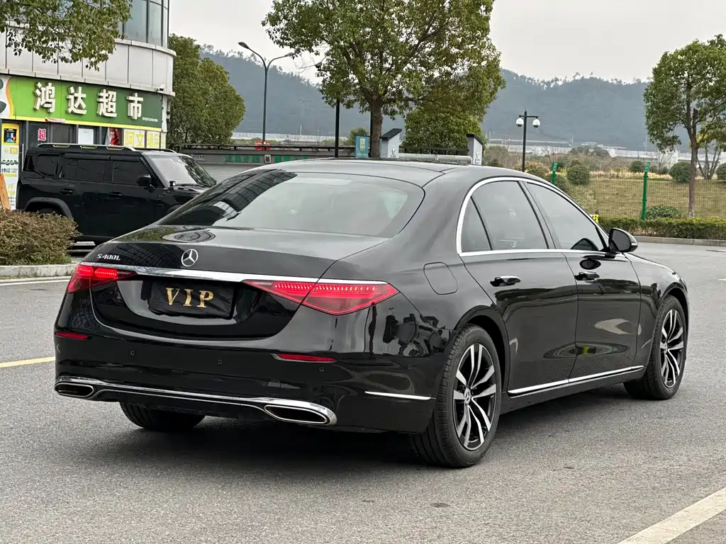 MERCEDES-BENZ S CLASS