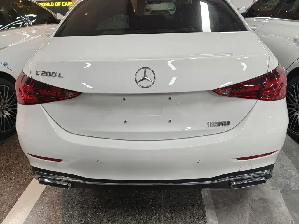 Mercedes-Benz C-Class — миниатюра 12