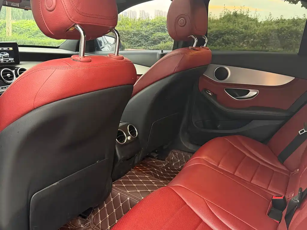 Mercedes-Benz C-Class — миниатюра 8