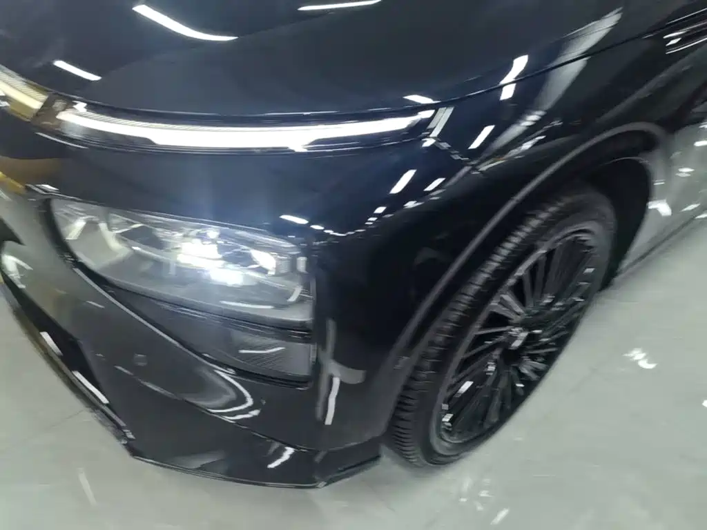 XPeng G9 — миниатюра 24