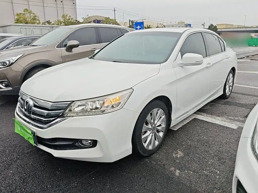Honda Accord — миниатюра 2