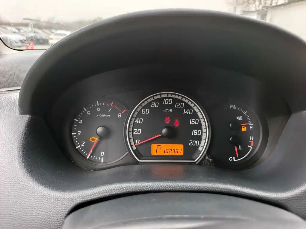 Suzuki Swift — миниатюра 5