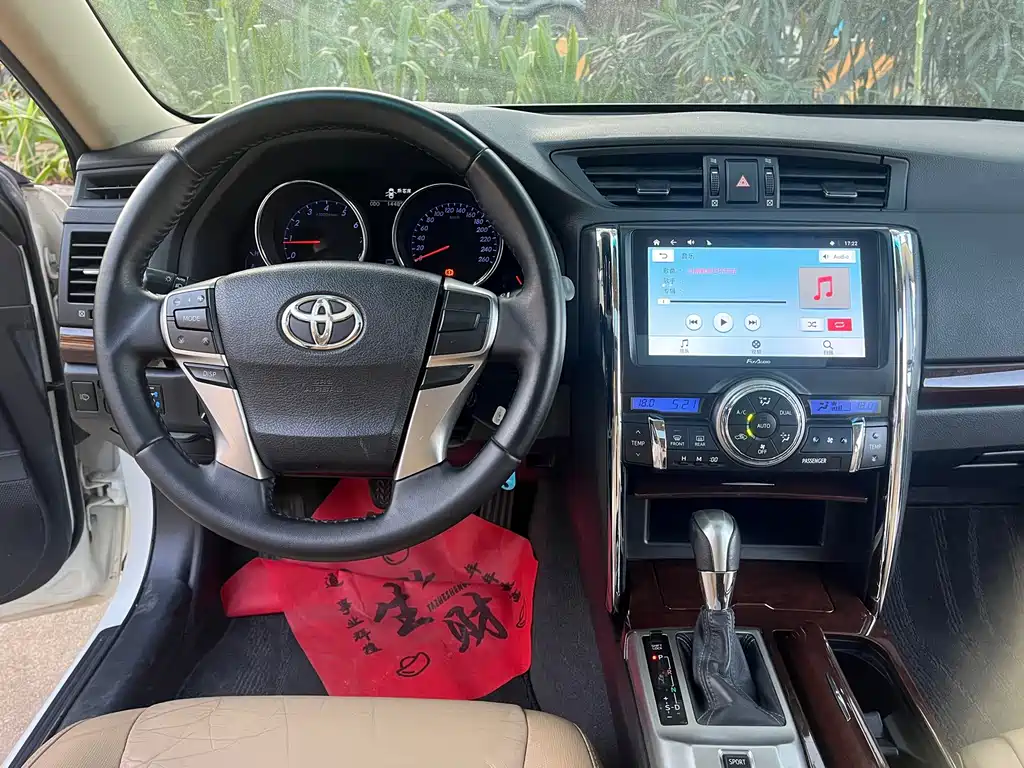 Toyota Reiz — миниатюра 15