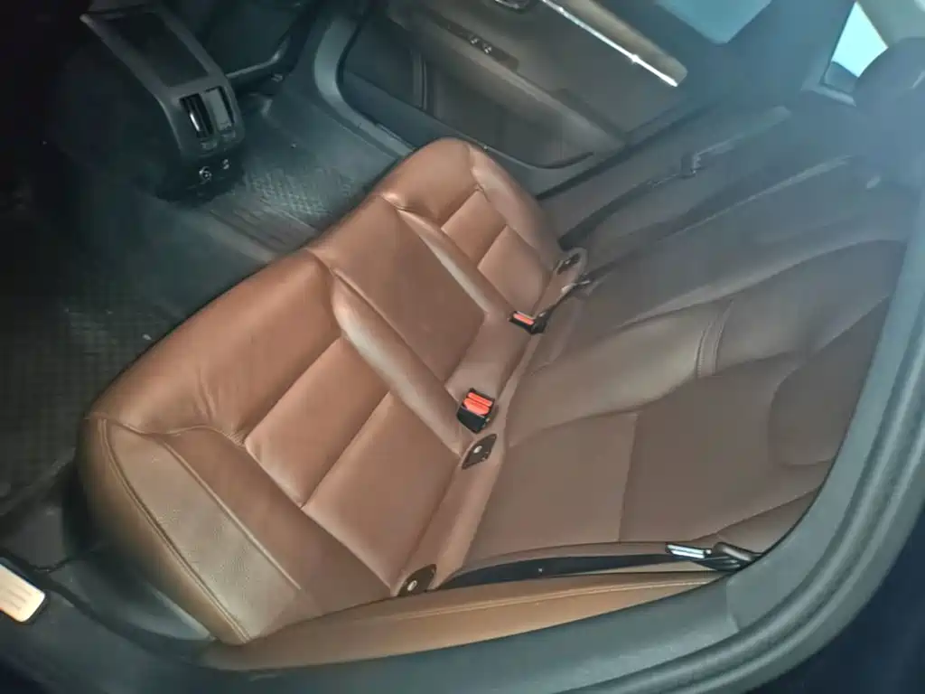 Volvo S90 — миниатюра 17