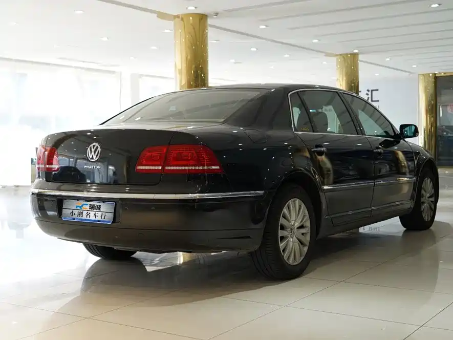 Volkswagen Phaeton — миниатюра 16