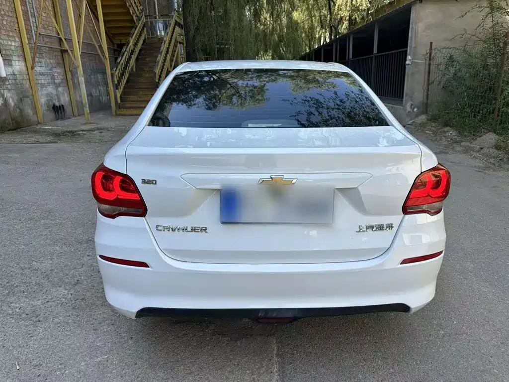 Chevrolet Cavalier — миниатюра 6