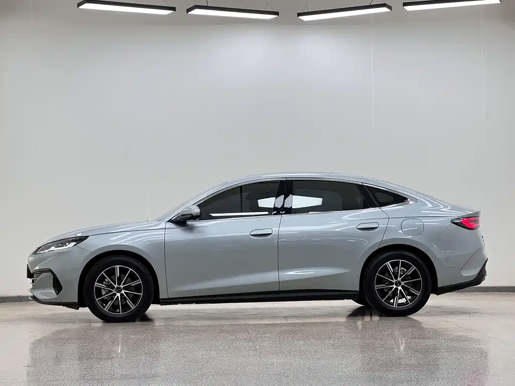 BYD SEAL 06 NEW ENERGY