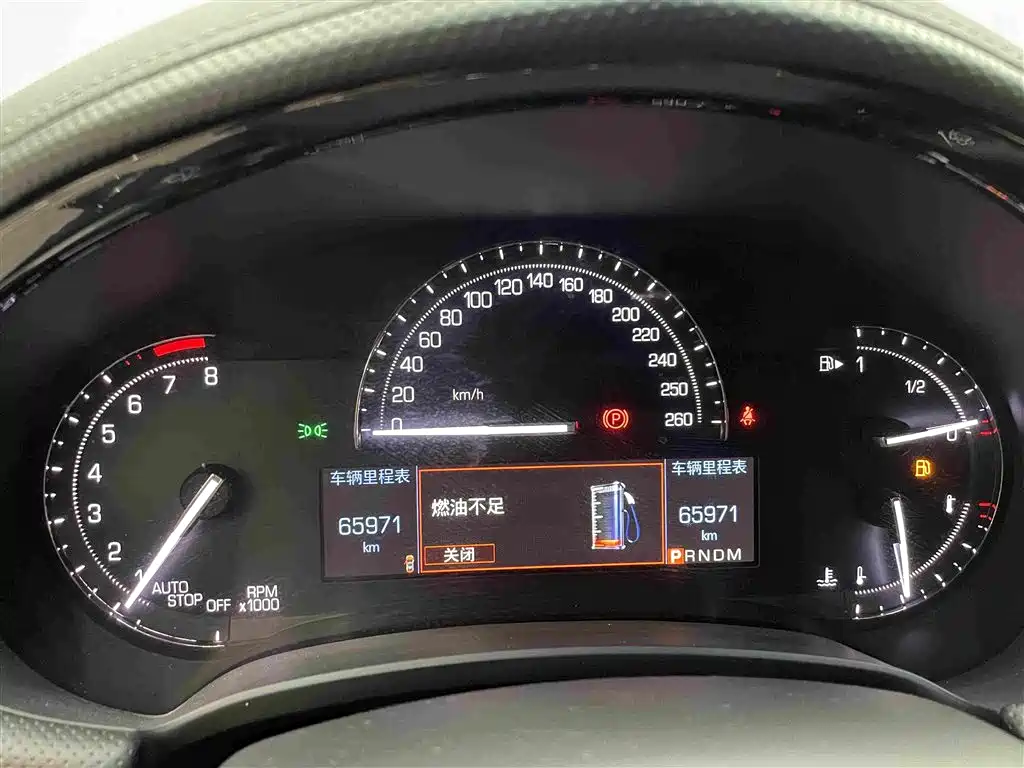 Cadillac XTS — миниатюра 9