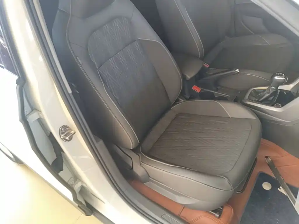 Volkswagen T-Cross — миниатюра 25