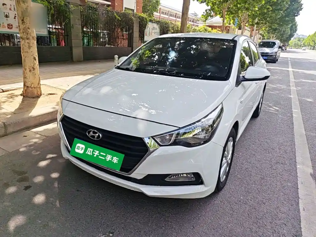 Hyundai Verna — миниатюра 2