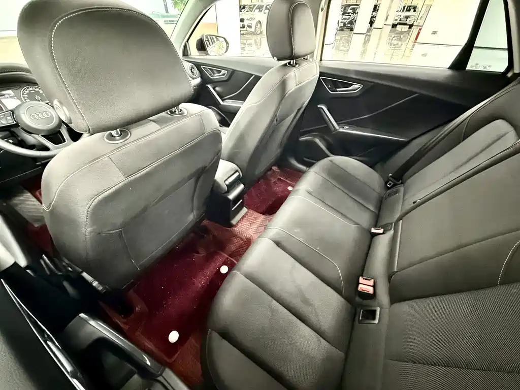 Audi Q2L — миниатюра 13