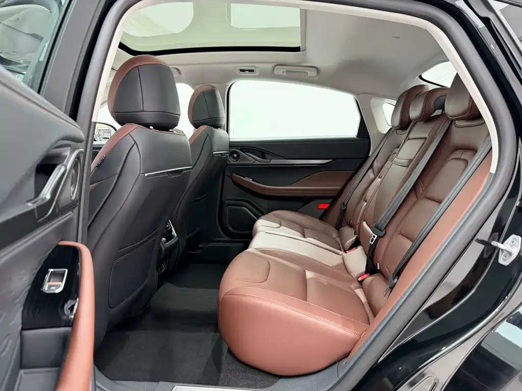 Lincoln Z — миниатюра 19