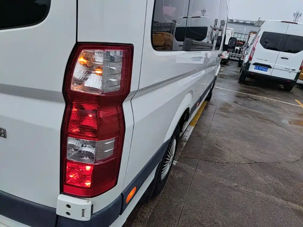 Foton Tuyano — миниатюра 8