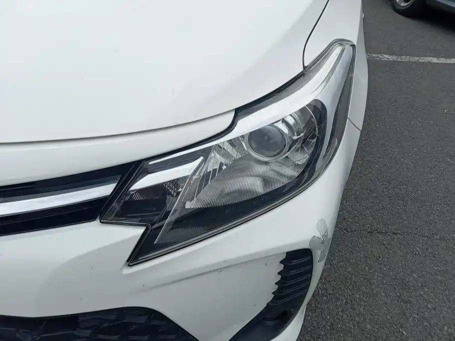 Toyota Vios FS — миниатюра 5