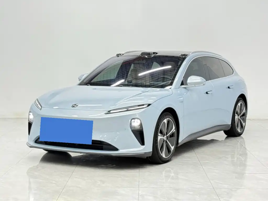NIO ET5T