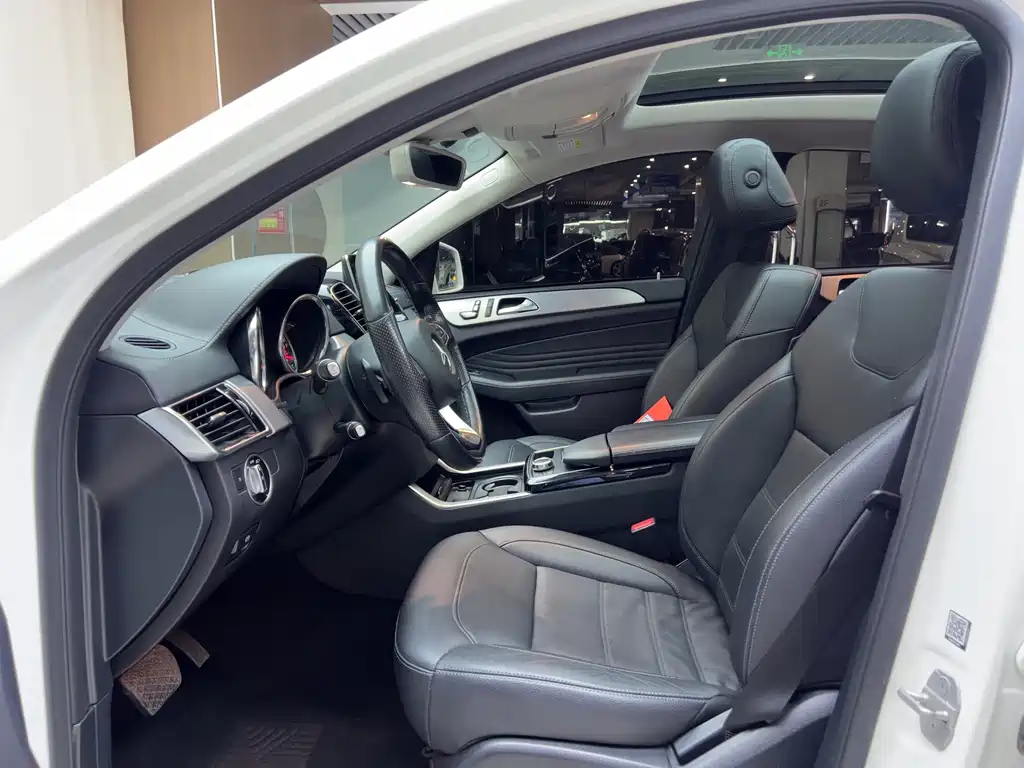 Mercedes-Benz GLE 2015 GLE 320 4MATIC SUV